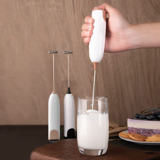 Mousseur à lait électrique portatif